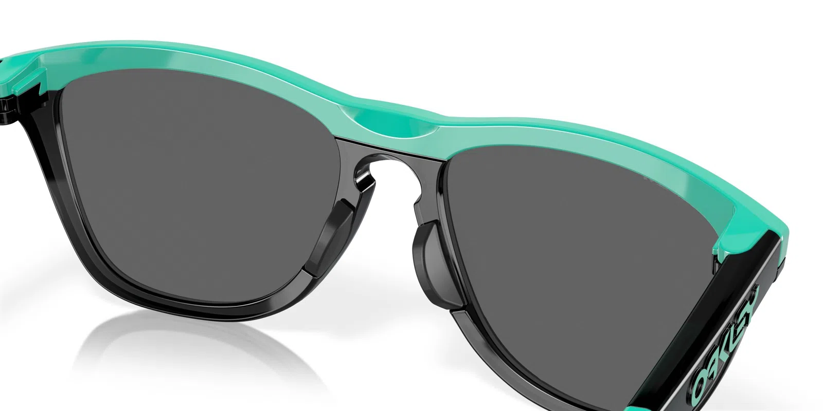 Oakley Frogskins Range 9284 Sunglasses - view 62